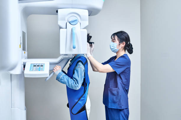 Best Emergency Gum Treatment in Rpinteria, CA